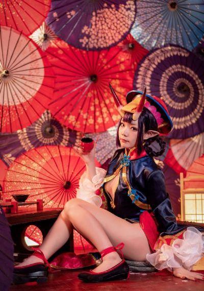 美女被变态扒开双腿火烧下部_BD韩语影视在线观看