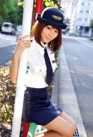 小龙女洁白双腿张开娇羞_日韩在线观看