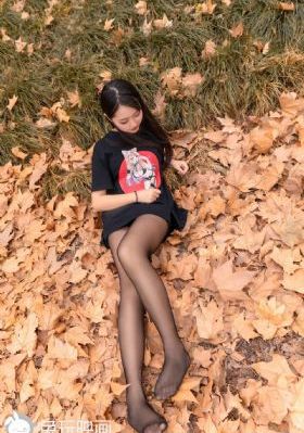 纯欲裸妆的模特_剧情片视频大全