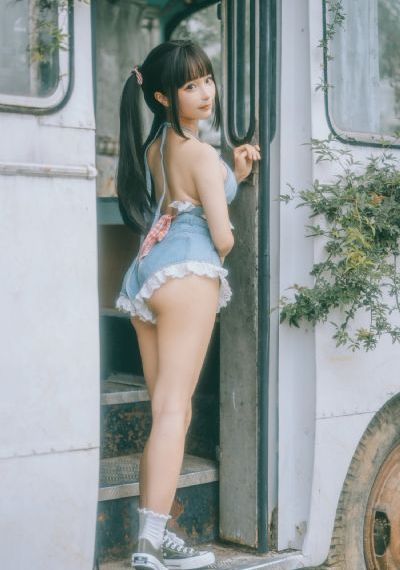 系统快穿骚受引诱男主H_4K高清在线观看