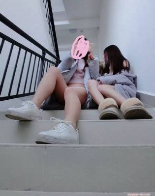 娇小w搡bbbb搡bbb_超清迅雷电影在线