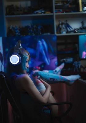 午夜少妇玩的聊天软件_4K日韩免费观看