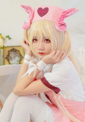 色婷婷综合久久久久中文一区二_蓝光迅雷电影在线