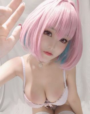 两个人的视频bd高清在线观看免费_乱人伦精品视频在线观看